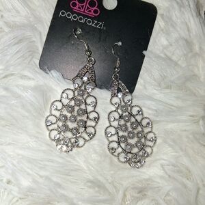 Paparazzi Silver Teardrop Earrings